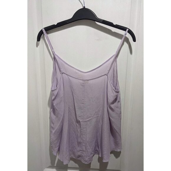 ARITZIA Under\Wilfred | Nostalgia Silk V-neck Camisole in Lavender - Picture 3 of 10